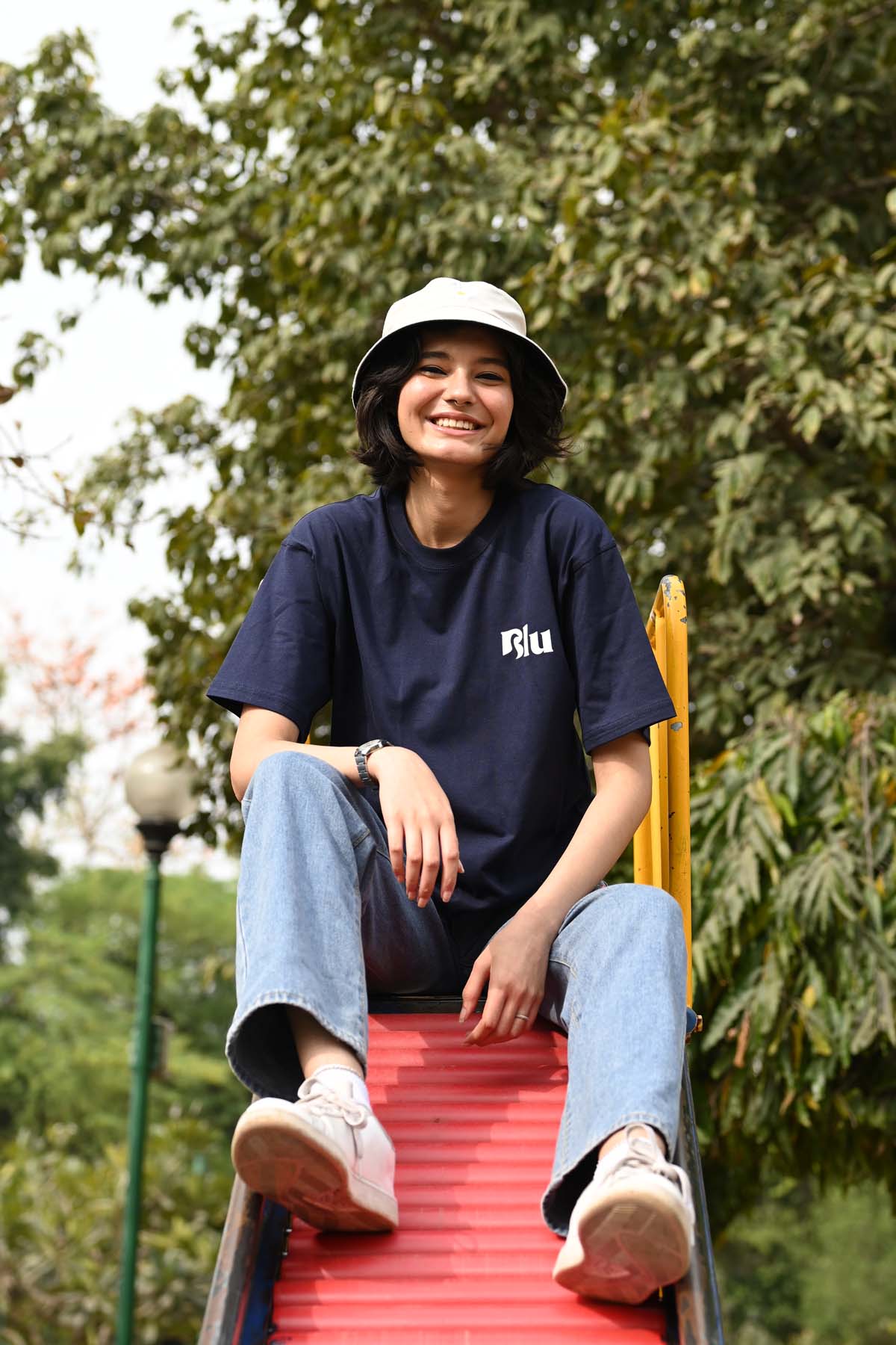 Sunshine & Blus Oversized T-Shirt- Navy blue