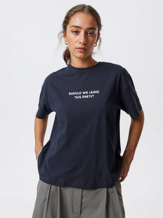 Leave this party T-Shirt- Navy blue Regular Fit T-Shirt